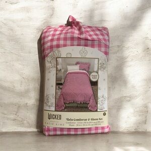 Wicked Pink Twin Comforter & Sham Set by Katie Kime